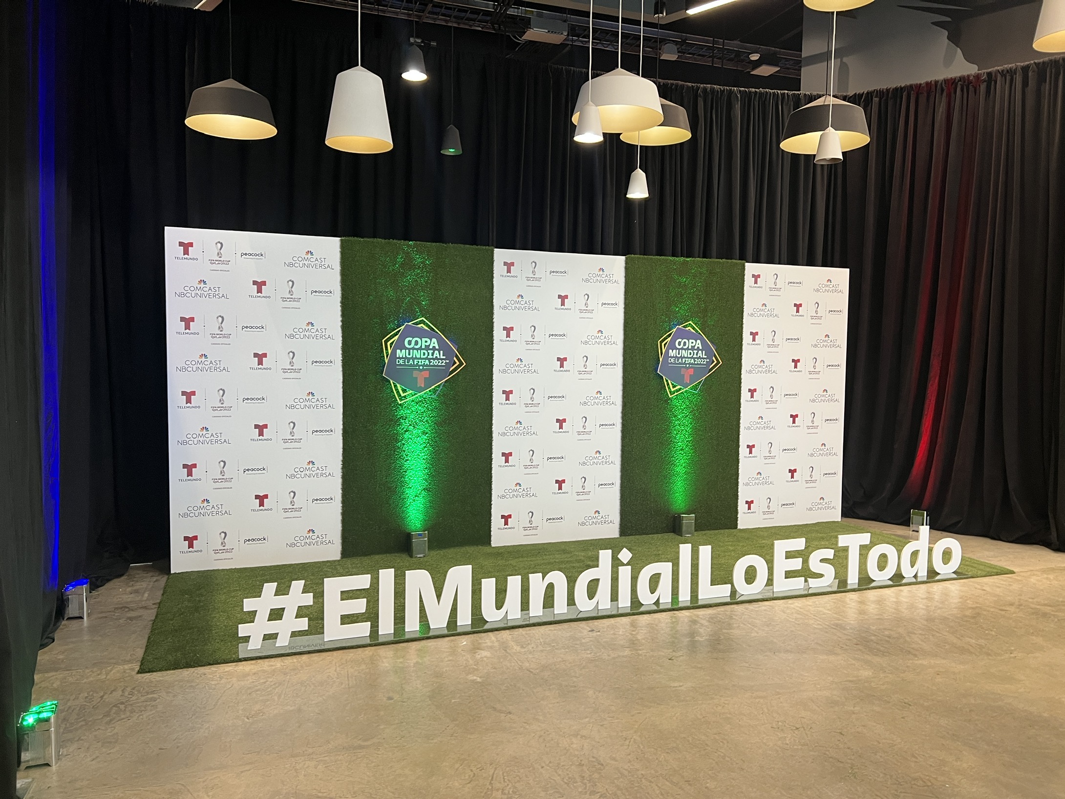 Custom beMatrix modular frame displays with SEG fabric graphics in Charlotte, NC