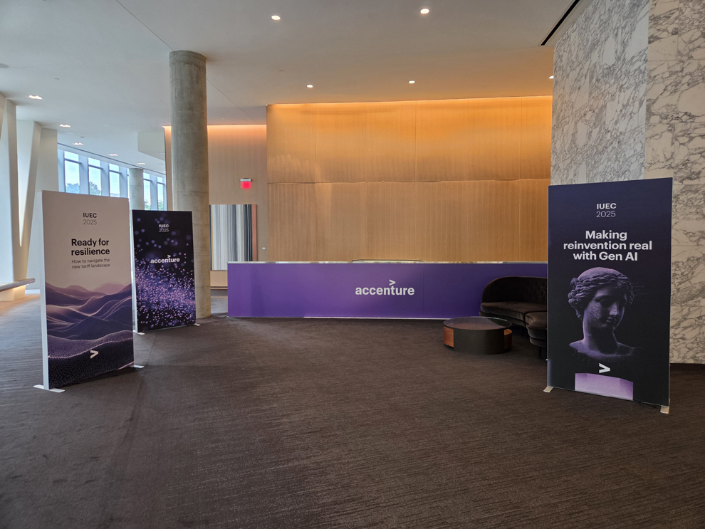 Event environments with directional signage and graphics in Charlotte, NC