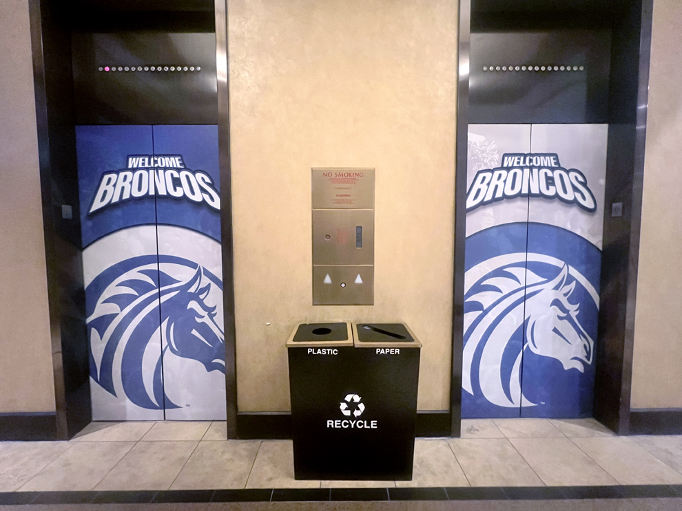 Event signs with promotional graphics for conferences in Charlotte, NC